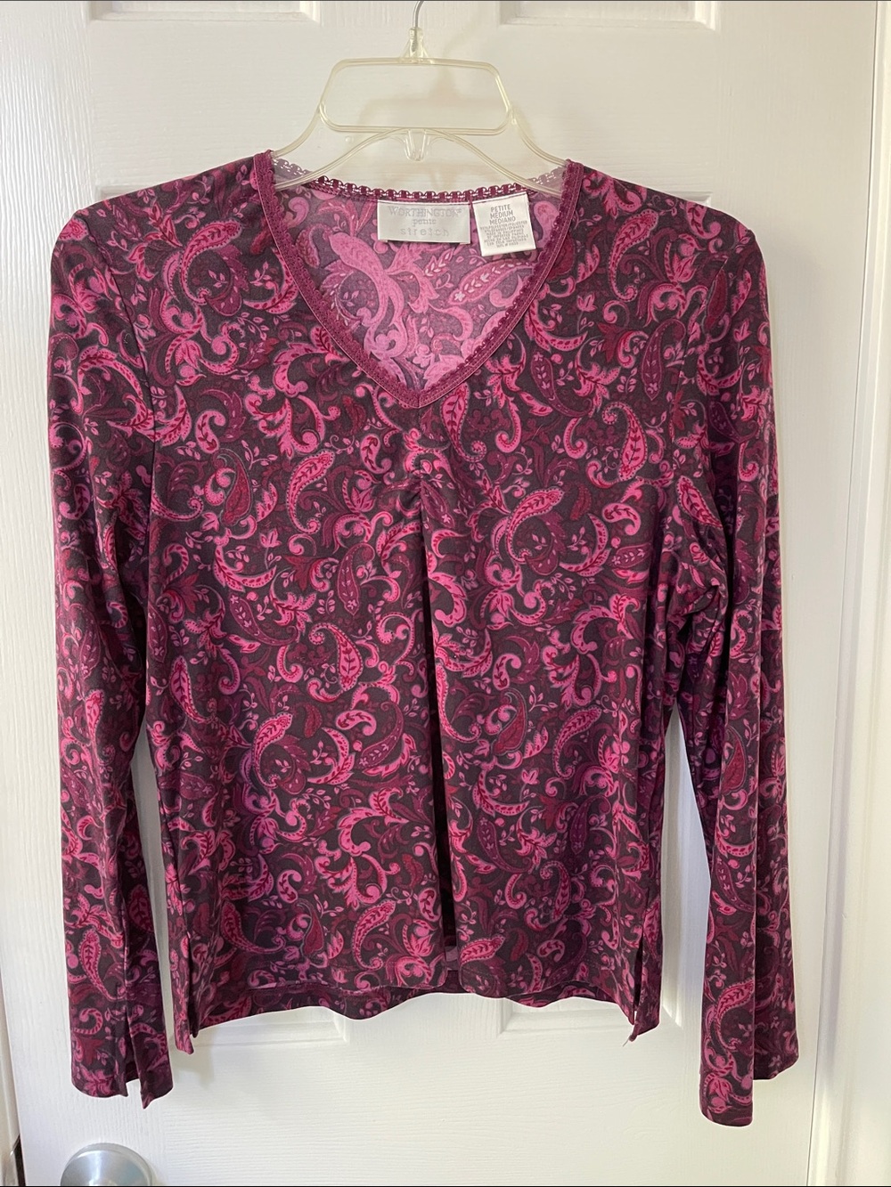 Worthington Pink Paisley V-Neck Long-Sleeve Top